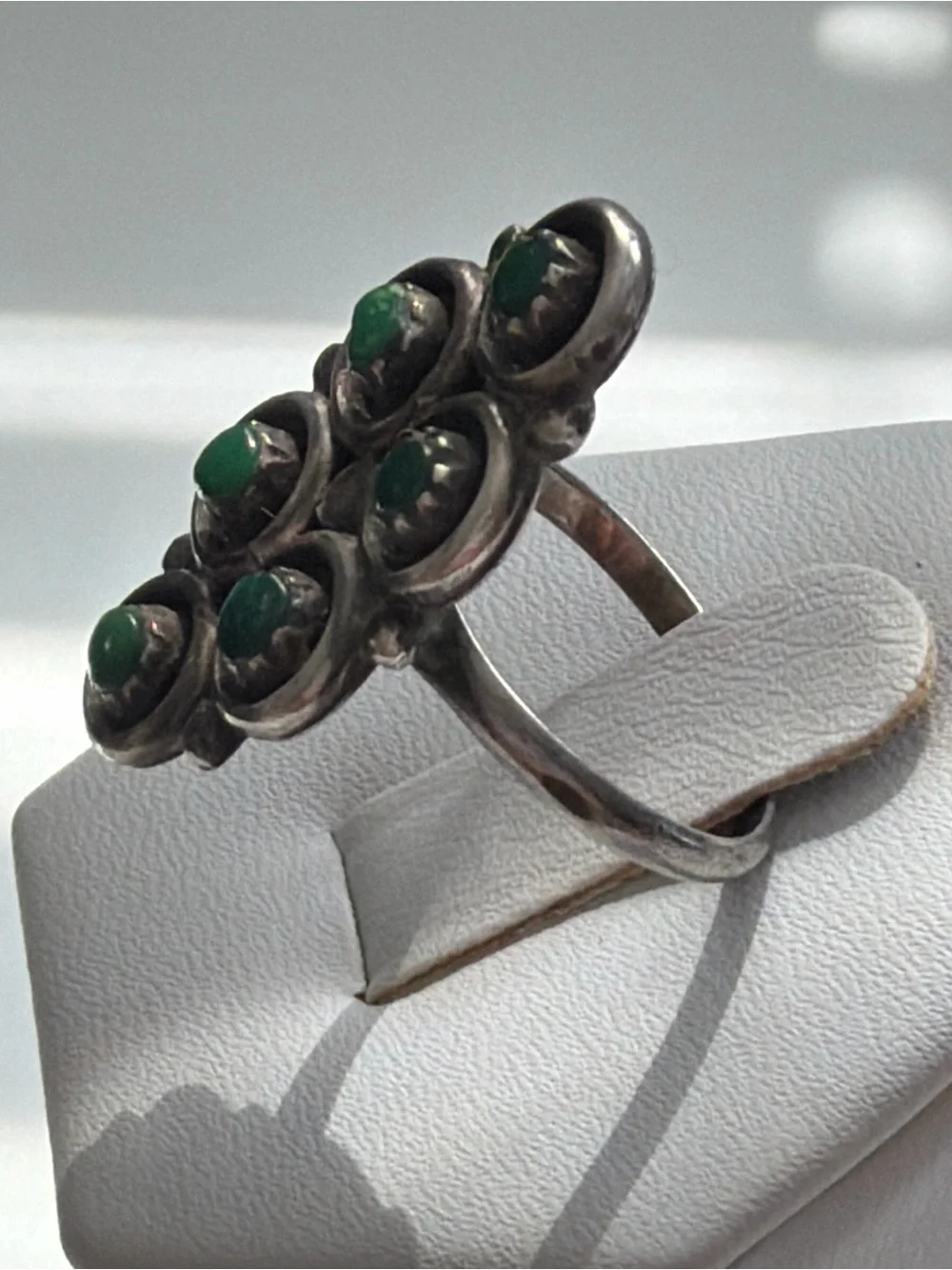 Vintage Southwestern Green Turquoise Snake Eye Sterling Silver Ring